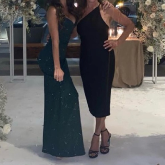 Green glitter maxi dress with leg slit - Picture 4 of 6